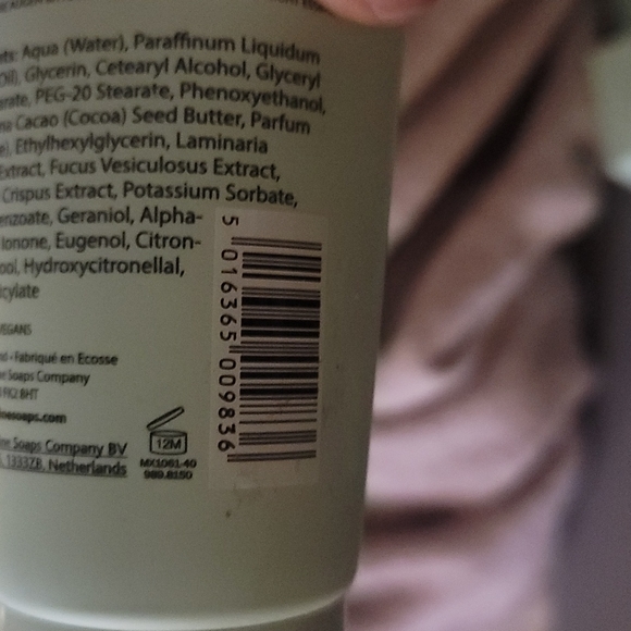 Scottish Fine Soaps Sea Kelp Body Butter 200ml (7floz) - Picture 5 of 5